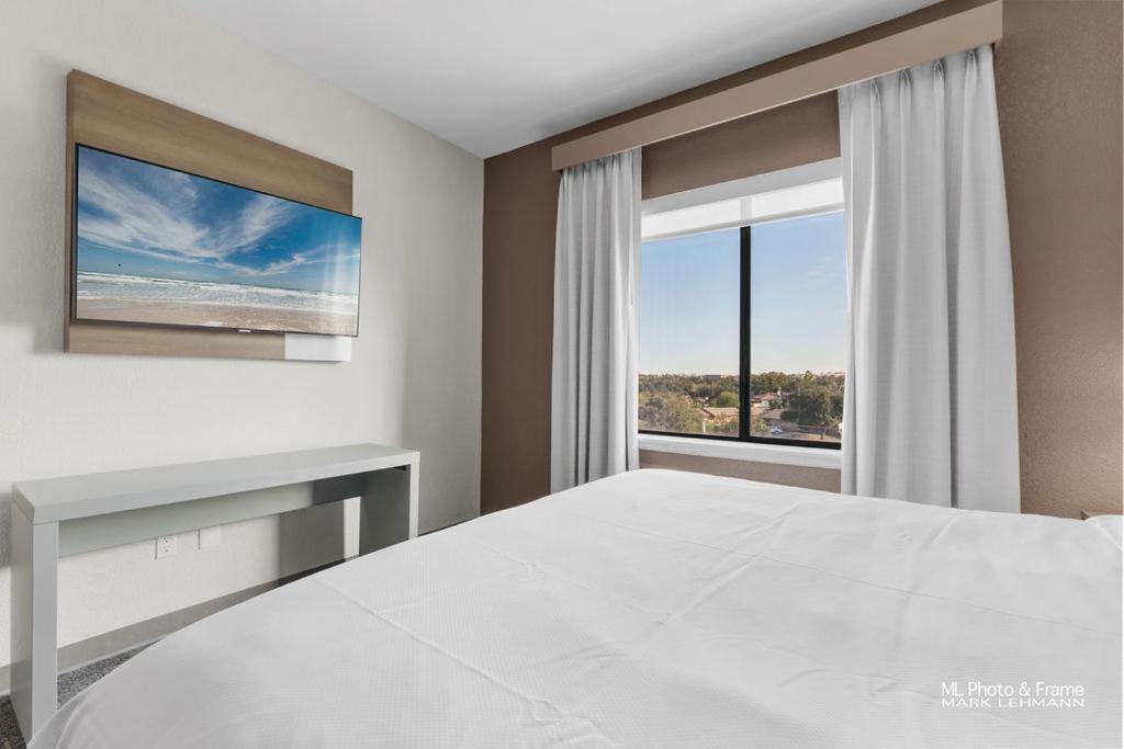 Comfort Suites 러레이도 외부 사진