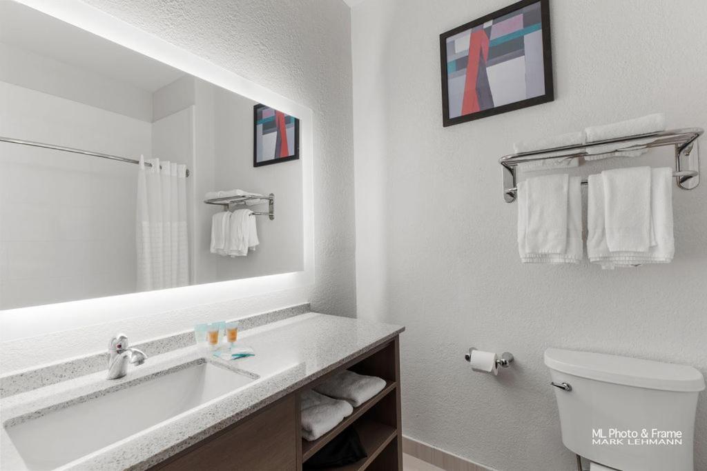 Comfort Suites 러레이도 외부 사진