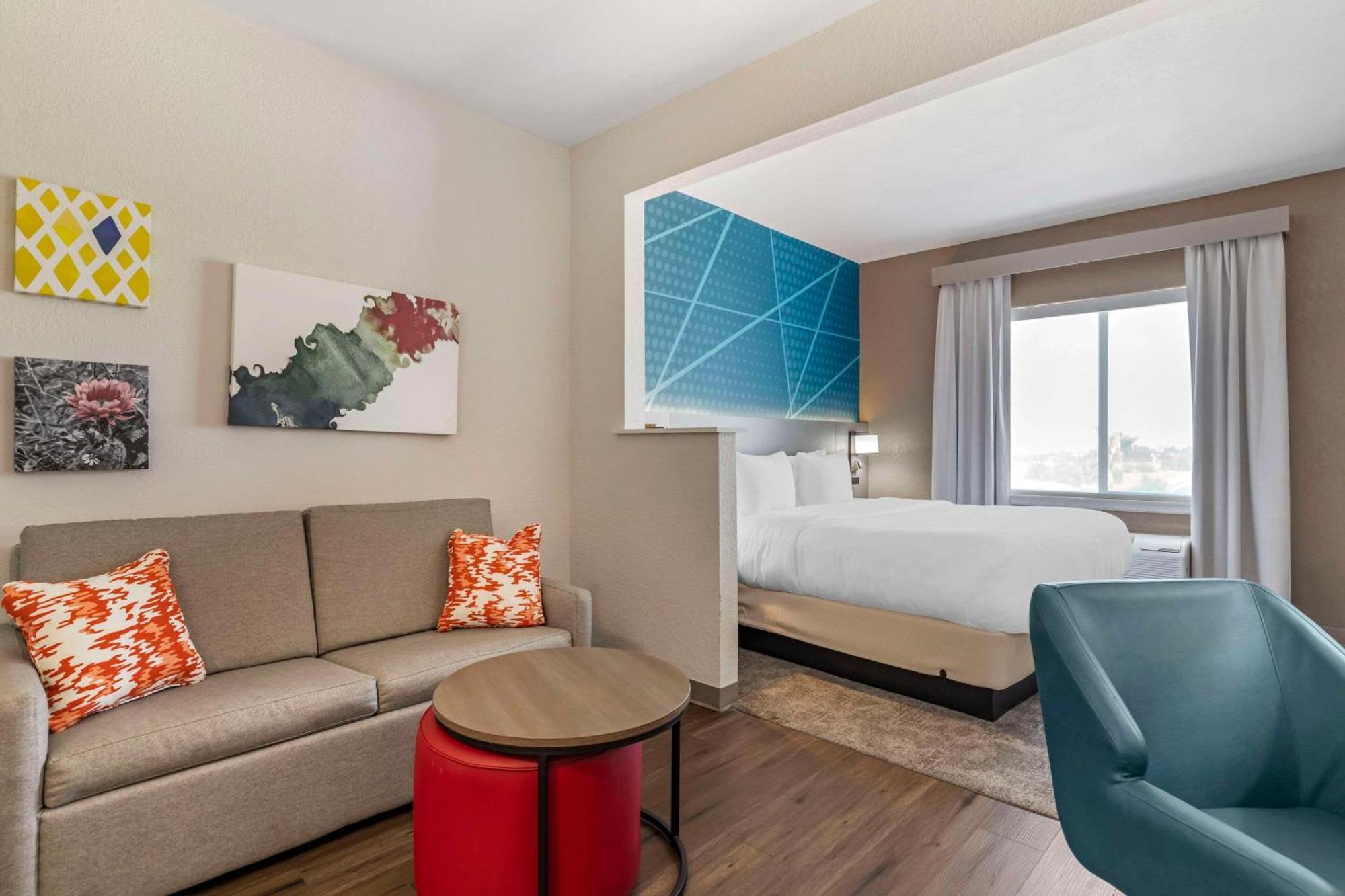 Comfort Suites 러레이도 외부 사진